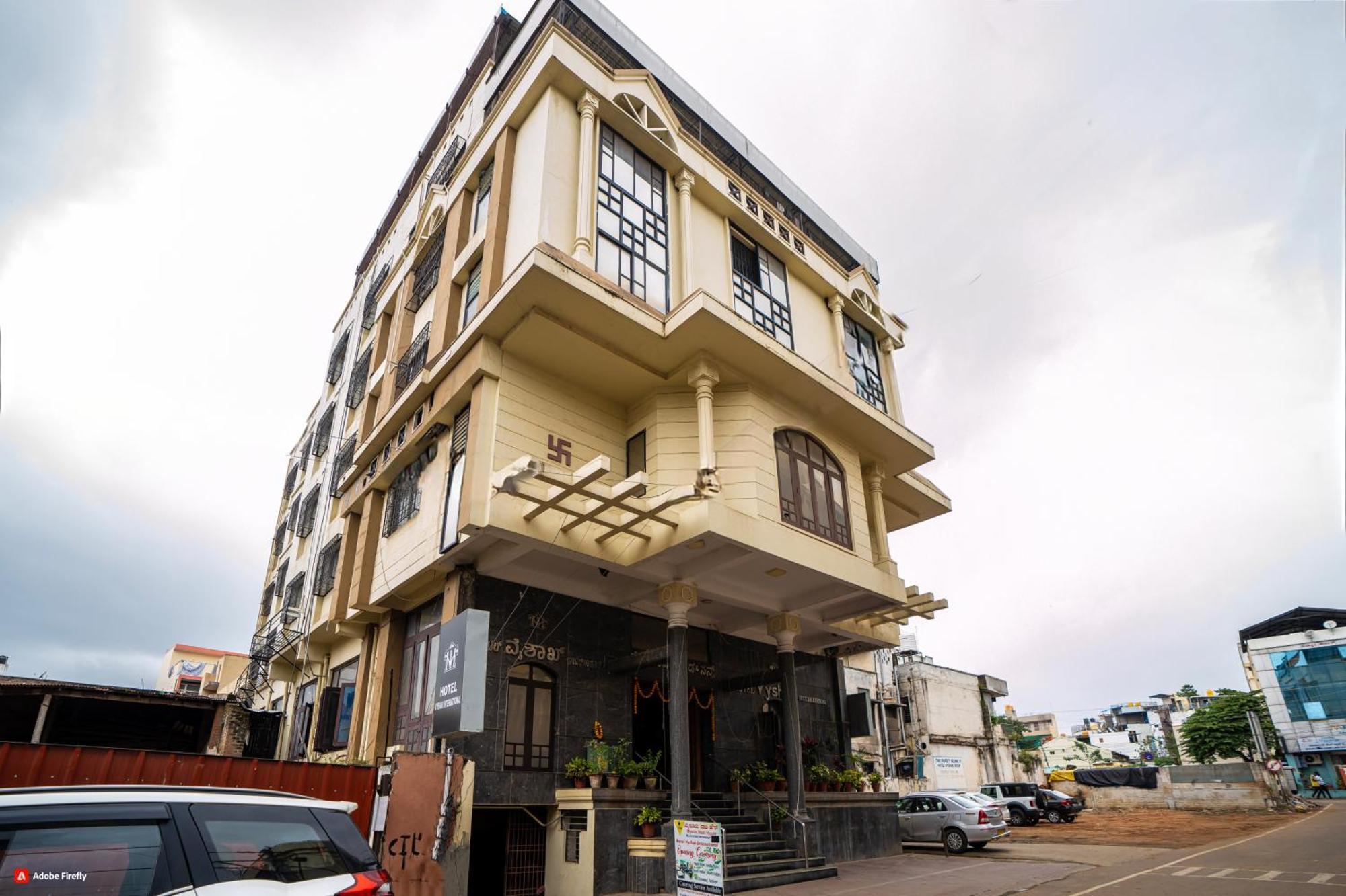 Hotel Vyshak International Mysore Exterior photo